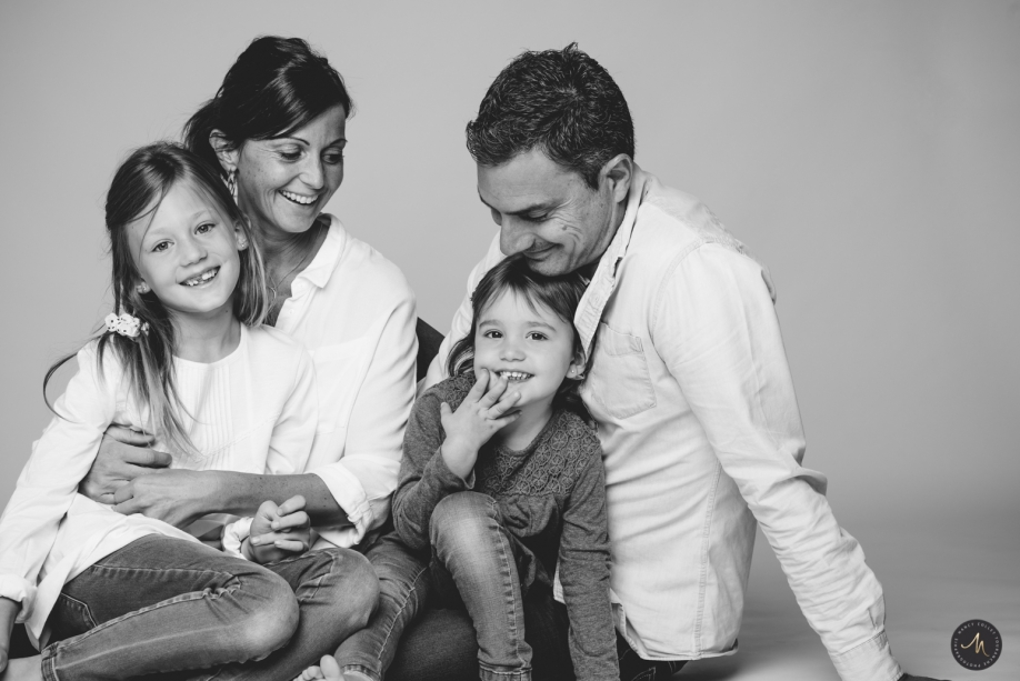 Séance famille au Studio Avignon - Nancy Touranche Collet